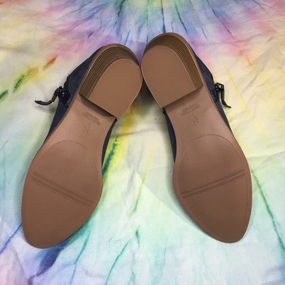 Simply Vera Ankle Booties - Picture 6 of 8